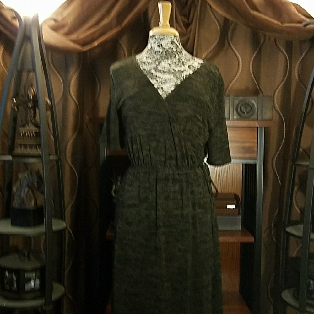 Apt 9 mock wrap dress, size M